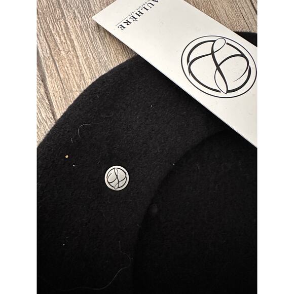 Laulhere France Crimson Black Wool Beret Eiffel Tower Tam Hat French wool NWT - Picture 6 of 10